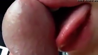 Satisfy Your Cravings With This Indian Babe'S Blowjob Skills