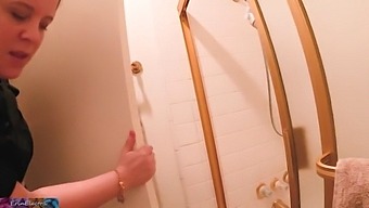 Amateur Stepmom And Stepson Have Sex In The Shower After Church