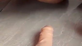 Big Booty Bbw Squirts While Deepthroating Dildo
